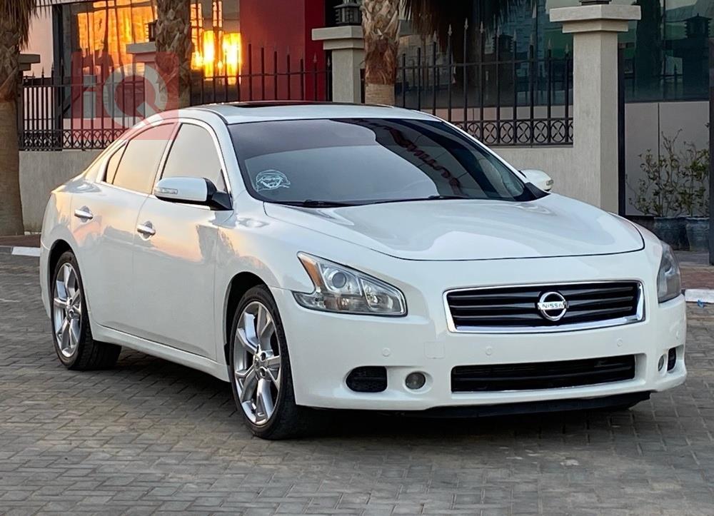 نيسان ماكسيما